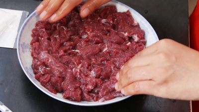 木瓜蛋白酶腌制牛肉，如何防止牛肉嫩化过度？